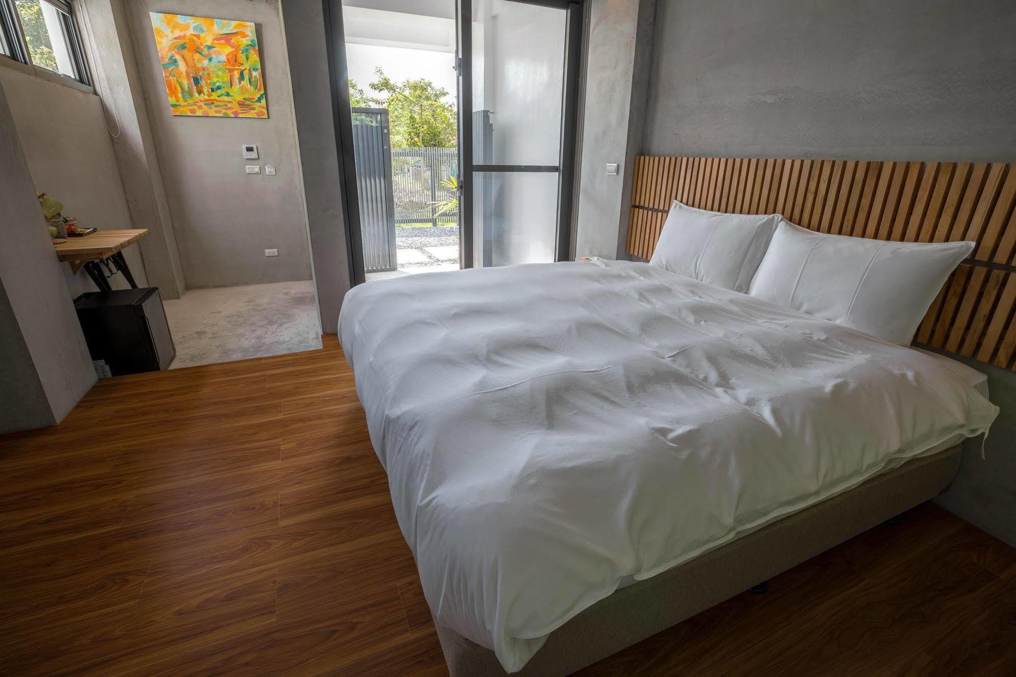 Ruisui Sunshine Hot Spring B&B Extérieur photo