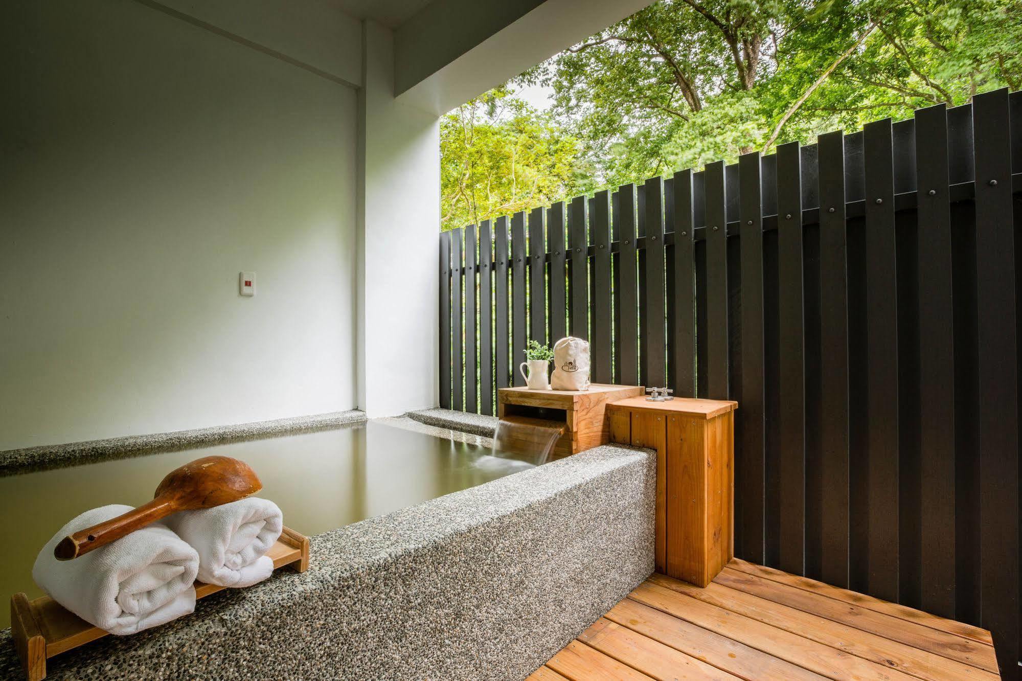 Ruisui Sunshine Hot Spring B&B Extérieur photo